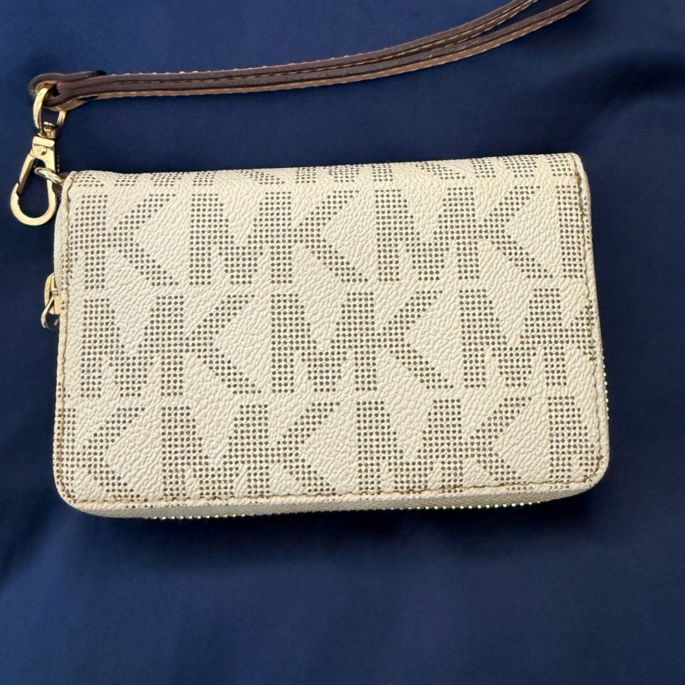 MK Mini Wristlet or Wallet w/strap - Picture 2 of 7